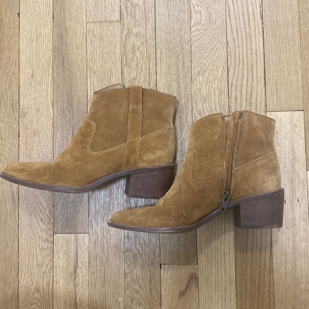 Madewell boots hardly worn